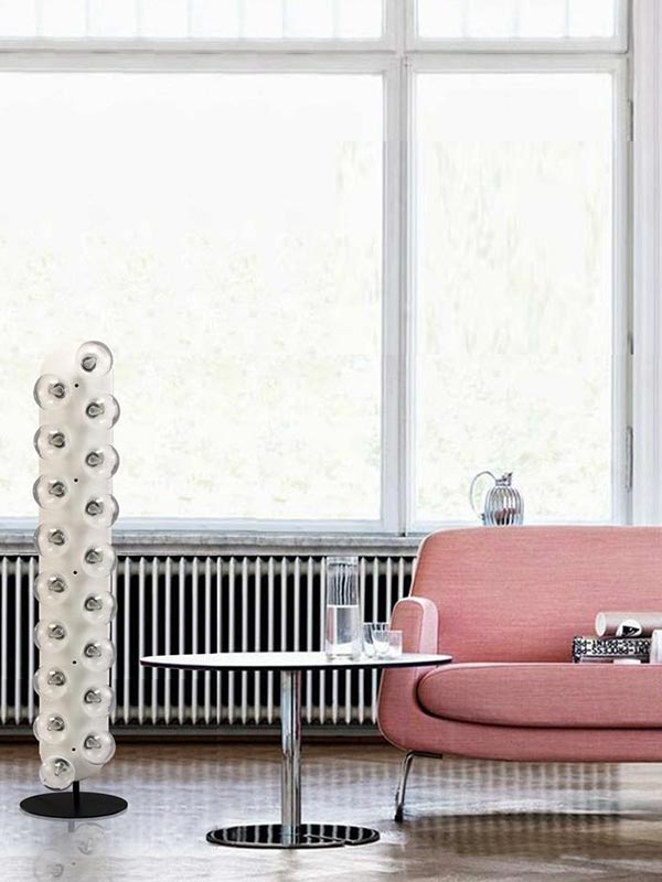 HOLLYWOOD FLOOR LAMP