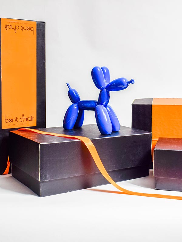 BALLOON CANINE SCULPTURE BLUE