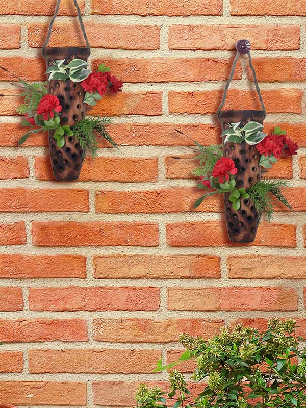 CENTERPIECE WALL PLANTER